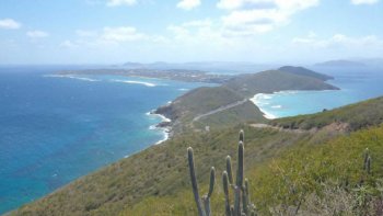 Il est vrai que ces fameuses îles paradisiaques avec leurs plages de sable blanc nous font tous rêver. Dans ces lieux, on y réalise nos plus beaux voyages, et nos têtes se remplissent de merveilleux souvenirs.