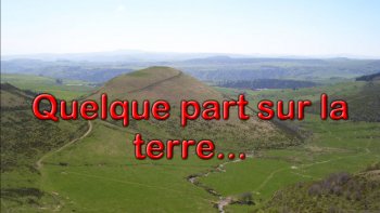 Mais où est-ce ? Ce diaporama nous fait découvrir l'Auvergne comme jamais. Venez découvrir le village de Besse, les lacs de Pavin et Bourdouze, la Cascade de Vaucoux et le chemin vieux Buron.... Tout un programme avec de belles prises de vues !
