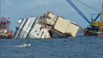 En septembre 2013, on assistait au redressement du Costa Concordia. Un vaste chantier qui a mobilisé de nombreuses personnes...