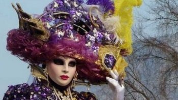 Inutile d'aller jusqu'à Venise ....nous avons un joli Carnaval  en France..