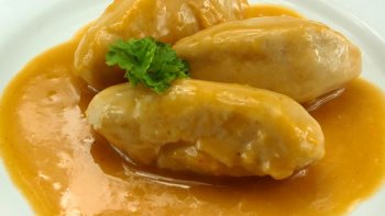 Les quenelles de brochet sont un régal ! Et quand c'est notre ordissinaute Minou qui nous livre la recette c'est encore mieux. 